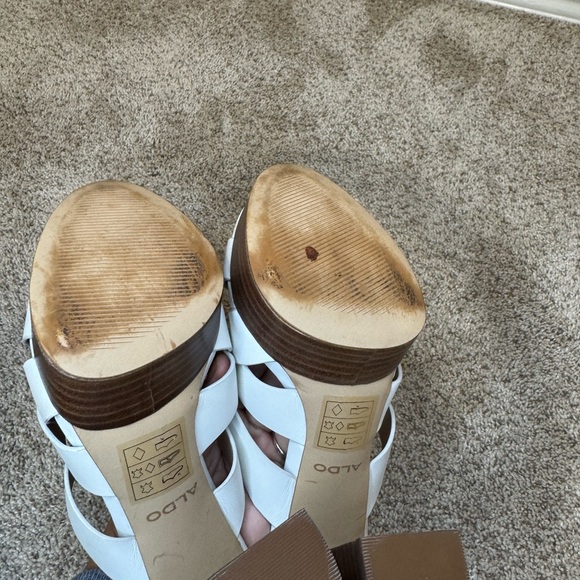ALDO White Platform Block Heel Sandals | Casuarina Style | Size 9 - Picture 6 of 10
